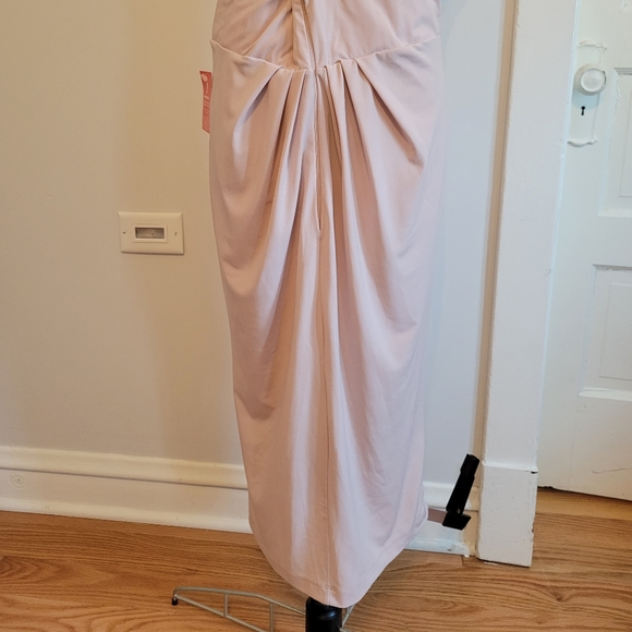 Strapless dress - Picture 3 of 4